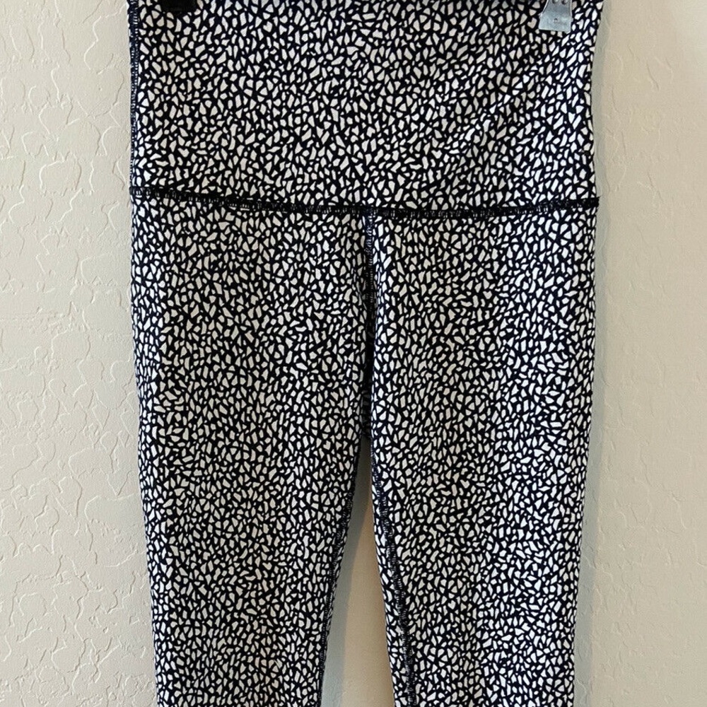 Lululemon Miss Mosaic High Rise Wunder Under Crop - Picture 12 of 13